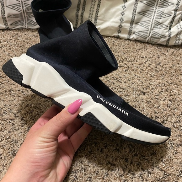 Balenciaga shoes - Picture 4 of 6